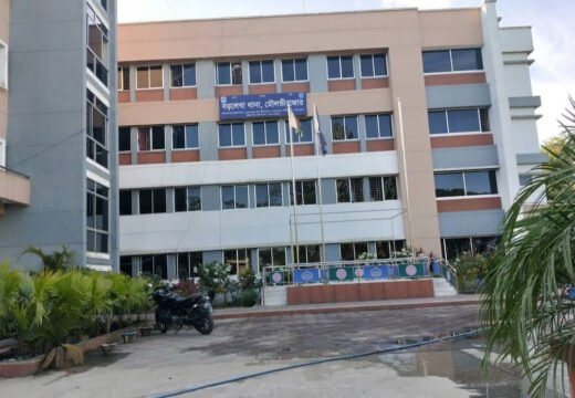 বড়লেখায় জননিরাপত্তায় ওসির উদ্যোগ: চালু হলো ডিউটি মনিটরিং সেল