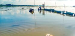 দখল-দূষণে হুমকিতে হাকালুকি